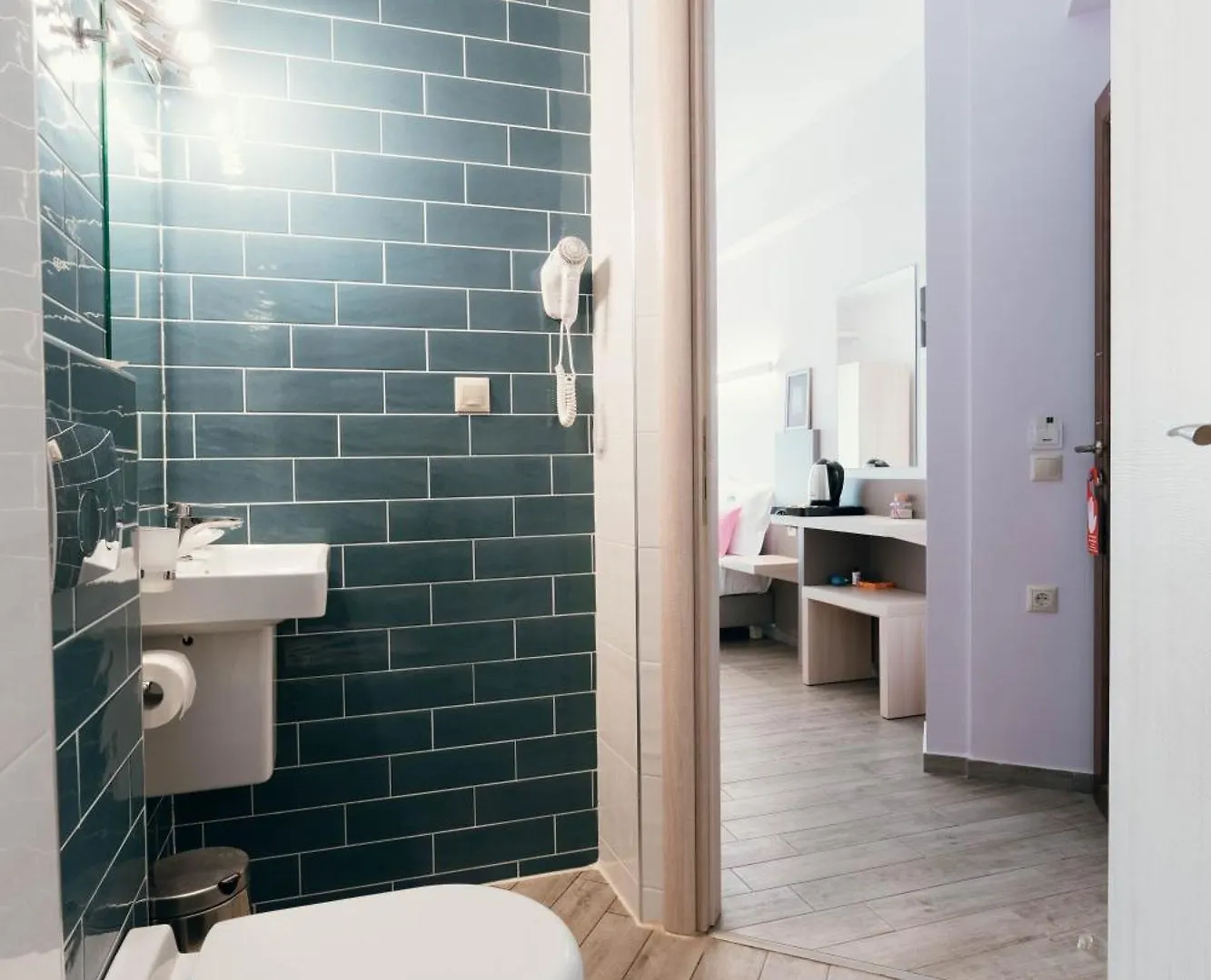 Drenia Studios Amolianí Apartmán