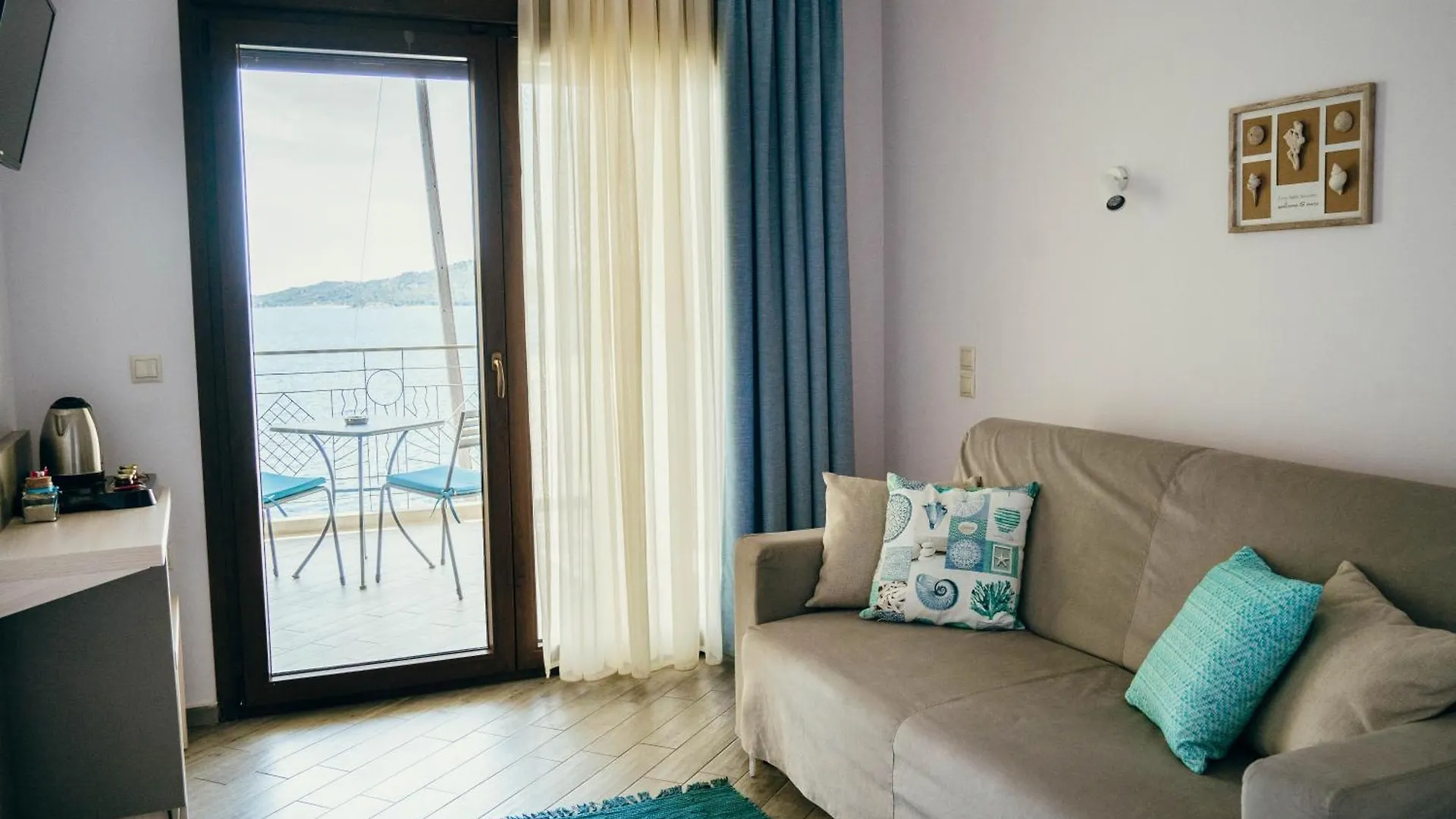 Apartment Drenia Studios Ammouliani